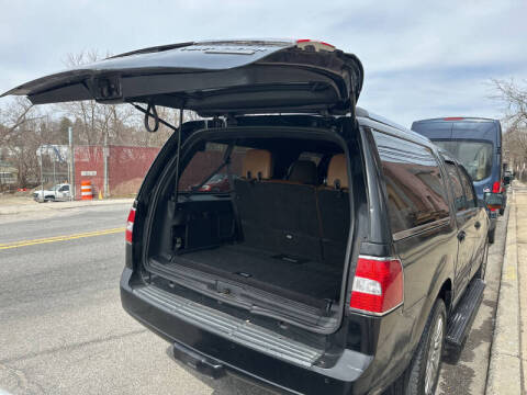 2012 Lincoln Navigator L