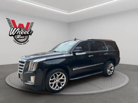 2016 Cadillac Escalade Luxury Collection