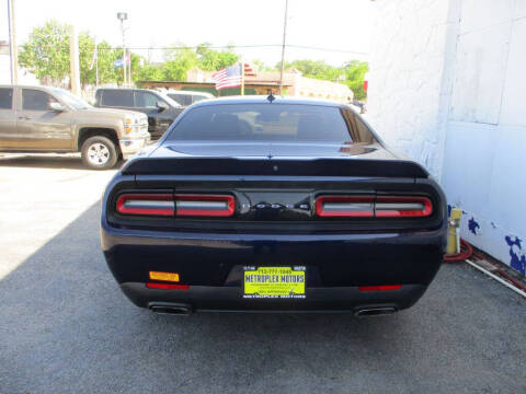2016 Dodge Challenger SXT