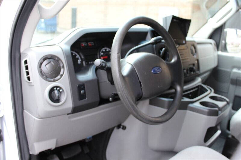 2013 Ford E-Series E-150