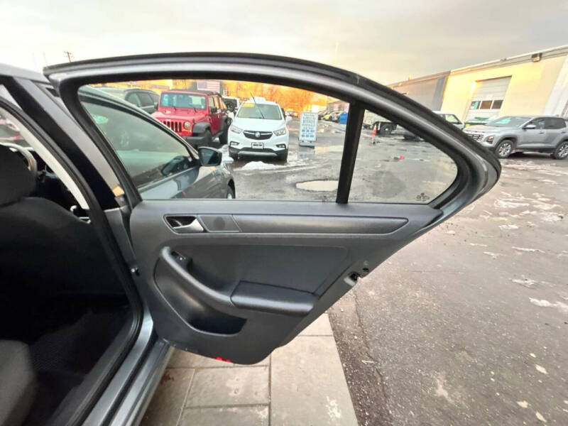 2015 Volkswagen Jetta