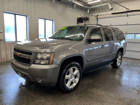 2007 Chevrolet Suburban for sale at Sand's Auto Sales in Cambridge MN