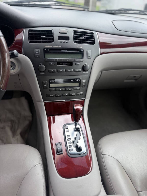 2003 Lexus ES 300