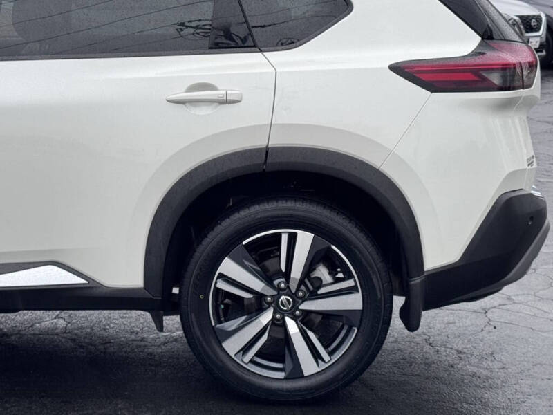 2021 Nissan Rogue SL