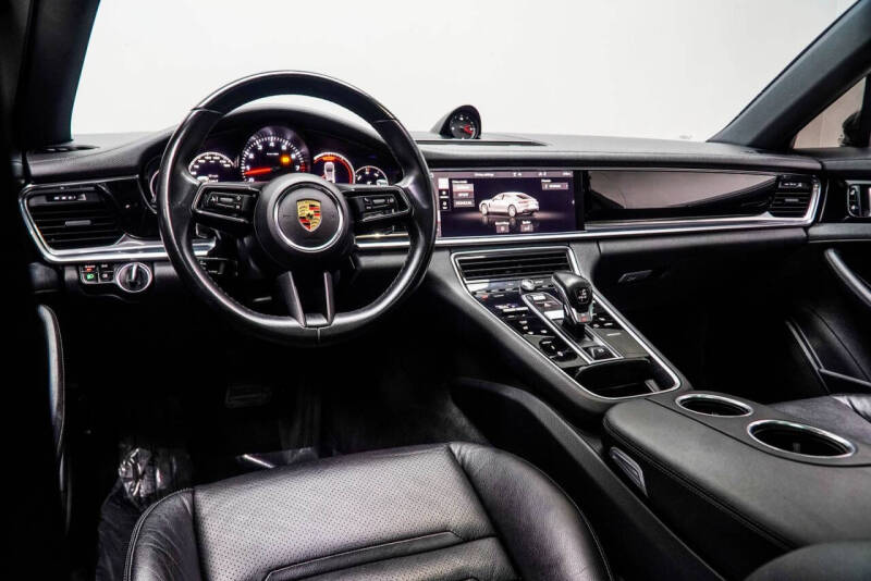 2021 Porsche Panamera 4