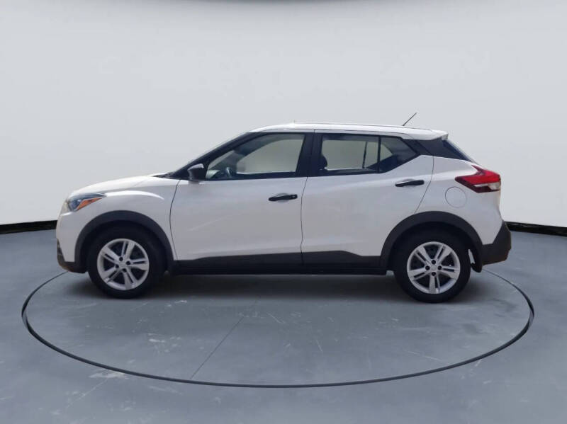 2020 Nissan Kicks S