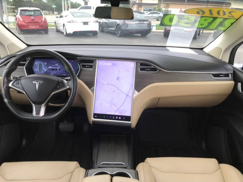 2016 Tesla Model X 75D