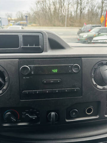 2013 Ford E-Series E-250