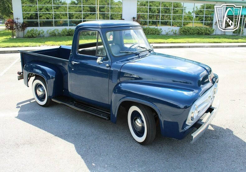 1953 Ford F-100