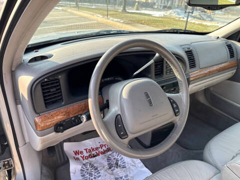 2000 Lincoln Continental