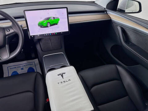 2023 Tesla Model Y Long Range