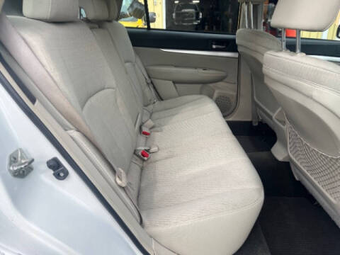 2011 Subaru Outback 2.5i