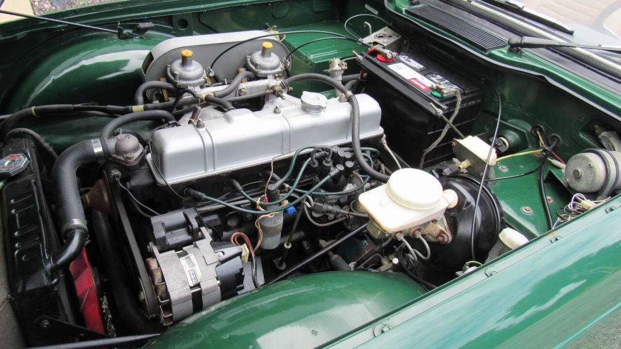 1976 Triumph TR6 21