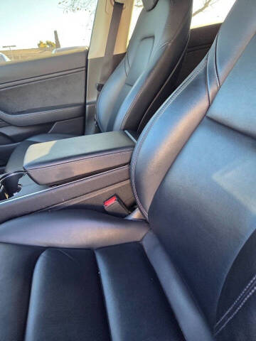 2019 Tesla Model 3 Standard Range