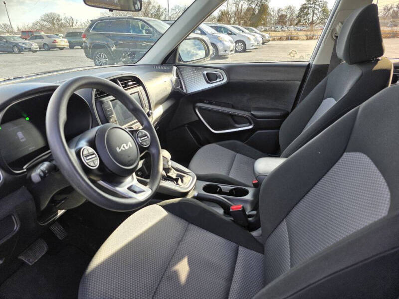 2024 Kia Soul LX