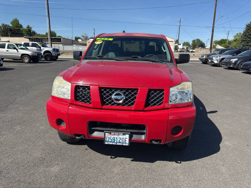 2006 Nissan Titan LE