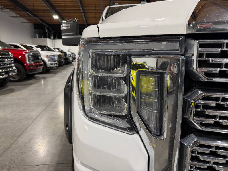 2021 GMC Sierra 3500HD Denali