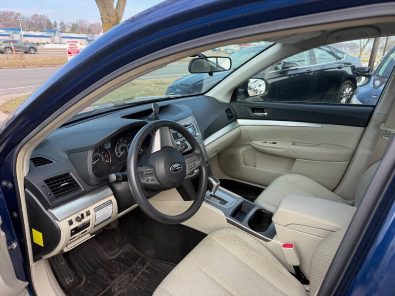 2010 Subaru Outback 2.5i
