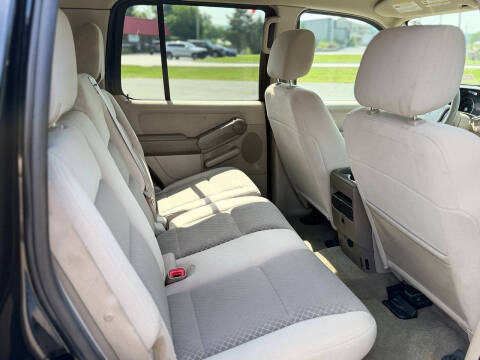 2006 Ford Explorer XLS