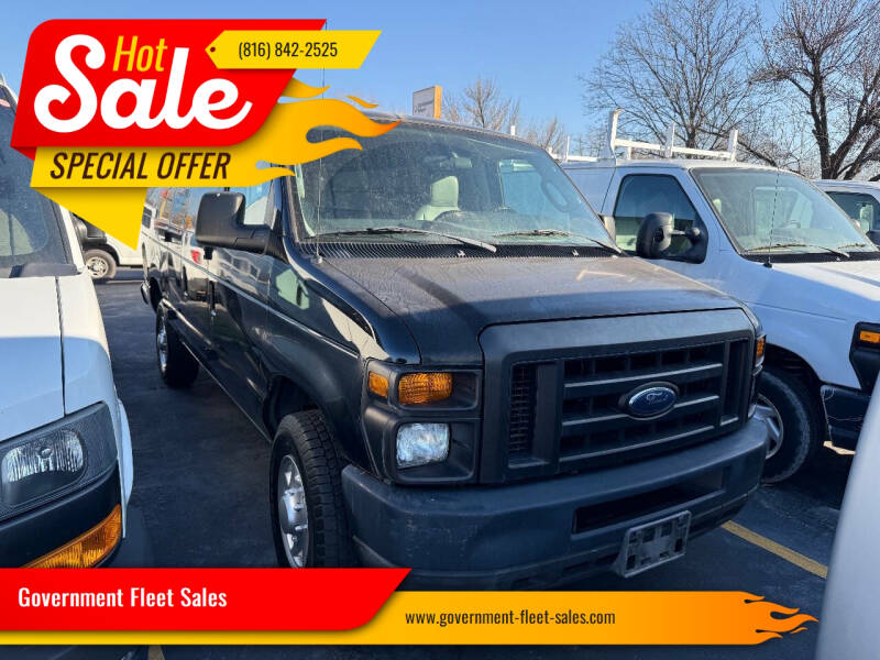 2009 Ford E-Series Econoline Van Commercial's photo