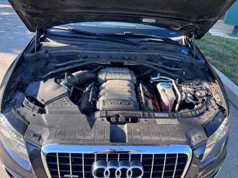 2012 Audi Q5 3.2 quattro Premium Plus