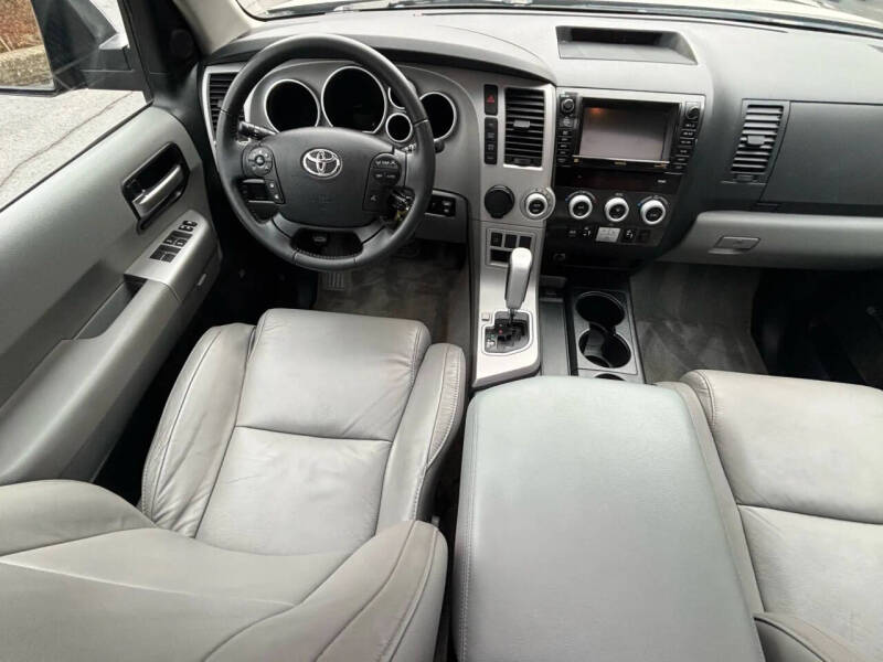 2008 Toyota Sequoia Limited