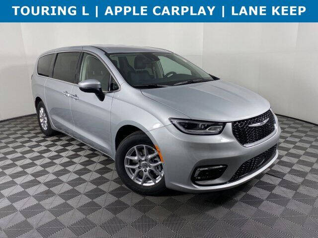 2023 Chrysler Pacifica for sale at Wally Armour Chrysler Dodge Jeep Ram in Alliance OH
