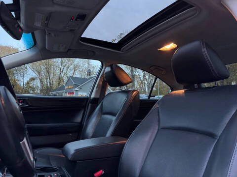 2017 Subaru Legacy 3.6R Limited