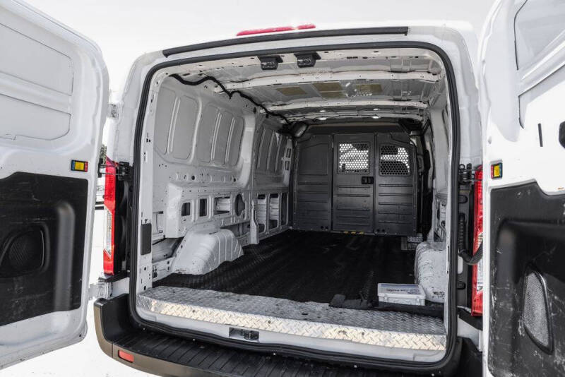 2022 Ford Transit
