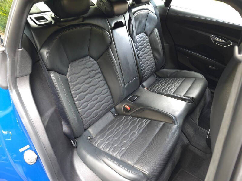 2022 Audi RS e-tron GT quattro