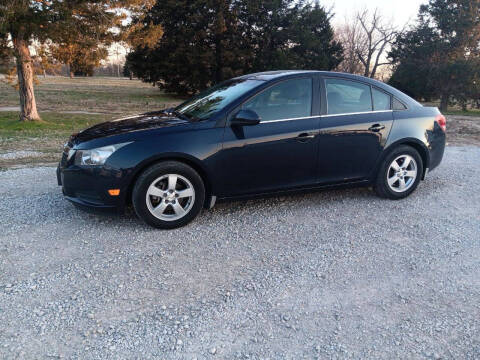 2014 Chevrolet Cruze for sale at PURKEYS USED CARS in Coffeyville KS