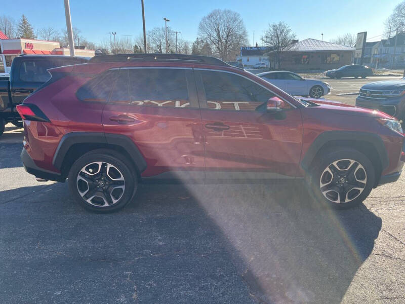 2019 Toyota RAV4 Adventure