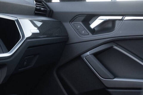 2025 Audi Q3 quattro S line Prem Plus 45 TFSI