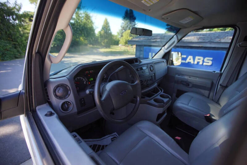 2014 Ford E-Series E-150