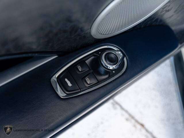 2019 Aston Martin DB11 Volante