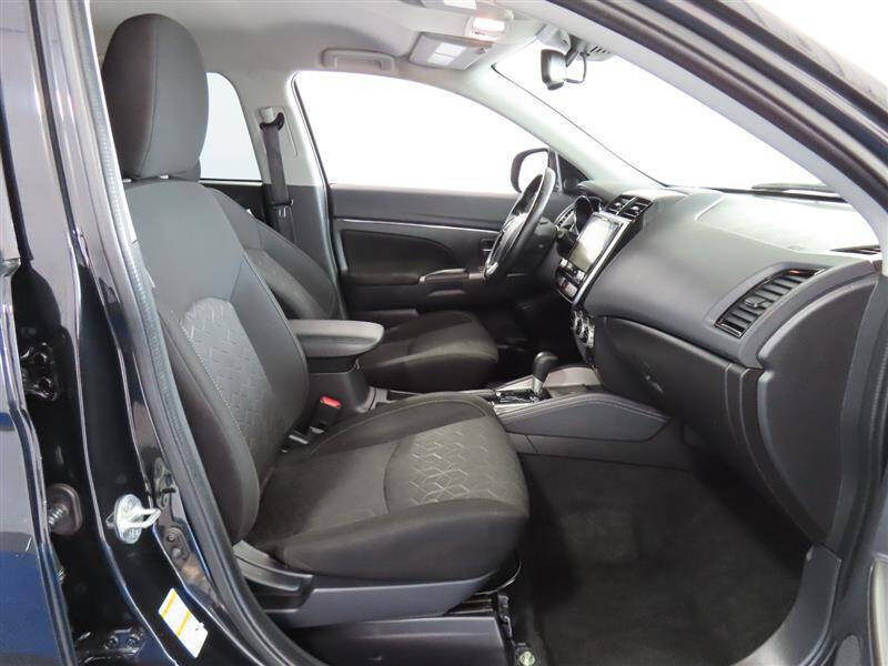 2020 Mitsubishi Outlander Sport SE