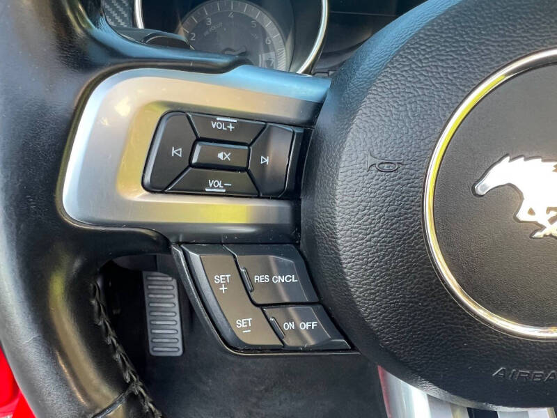 2019 Ford Mustang EcoBoost