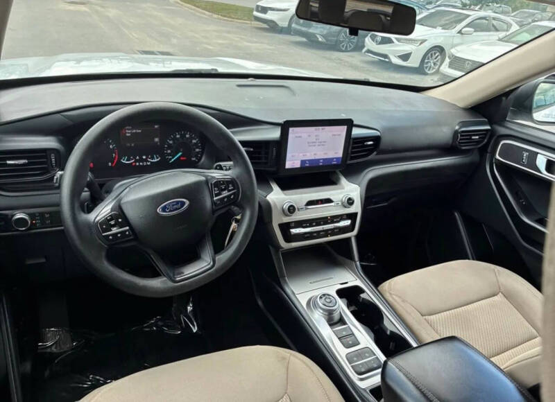 2020 Ford Explorer
