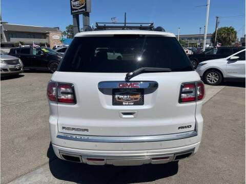 2016 GMC Acadia Denali
