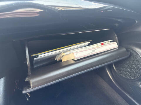 2020 Toyota Prius LE AWD-e