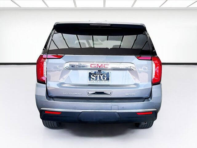2021 GMC Yukon SLT