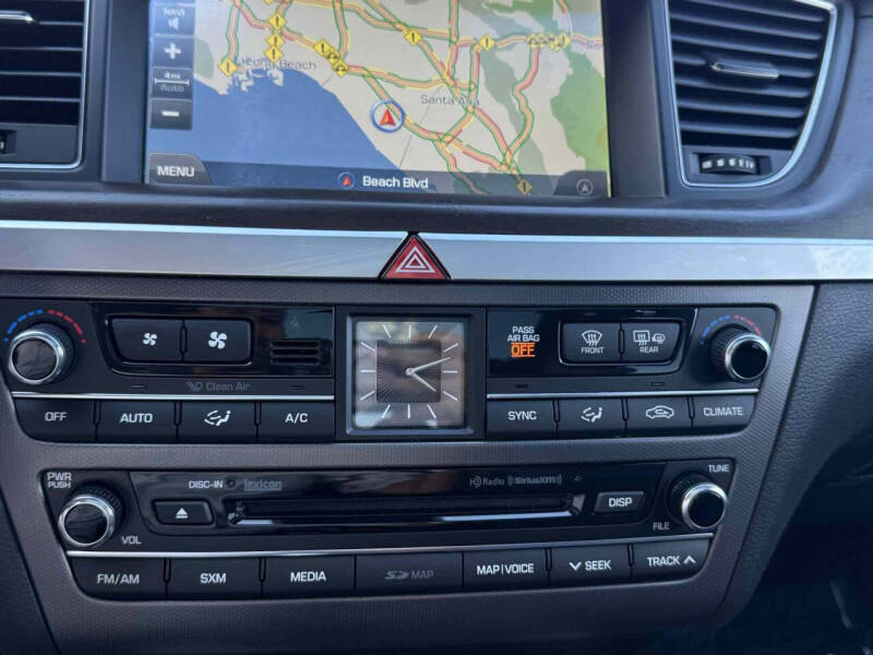 2016 Hyundai Genesis