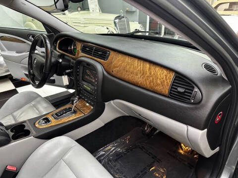 2006 Jaguar S-Type R