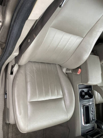 2006 Jeep Grand Cherokee Laredo