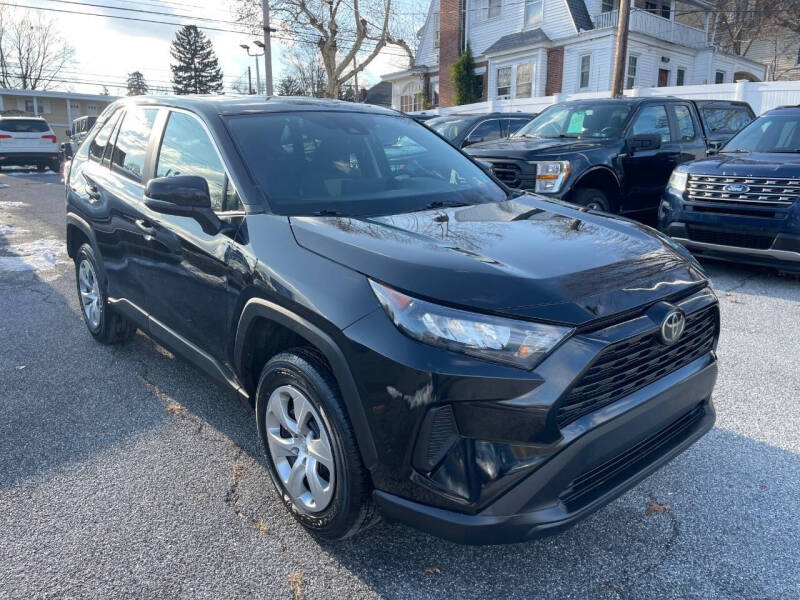2022 Toyota RAV4 LE