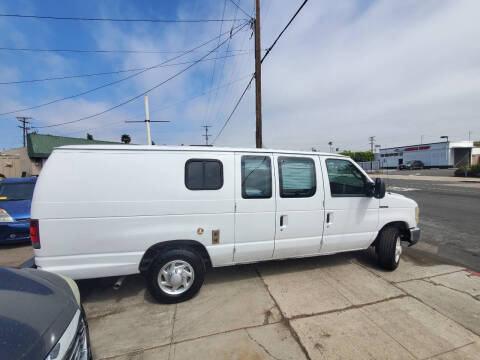 2009 Ford E-Series E-150