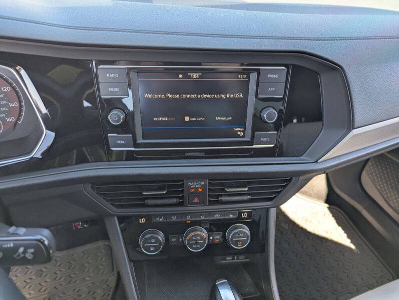 2020 Volkswagen Jetta R-Line