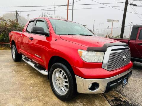 2011 Toyota Tundra for sale at CE Auto Sales in Baytown TX