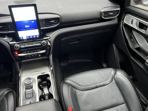 2023 Ford Explorer ST