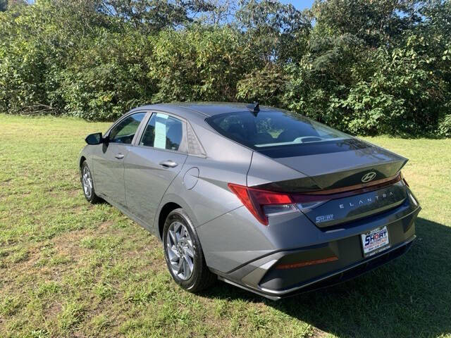 2024 Hyundai ELANTRA for sale at Tim Short CDJR Hazard in Hazard, KY